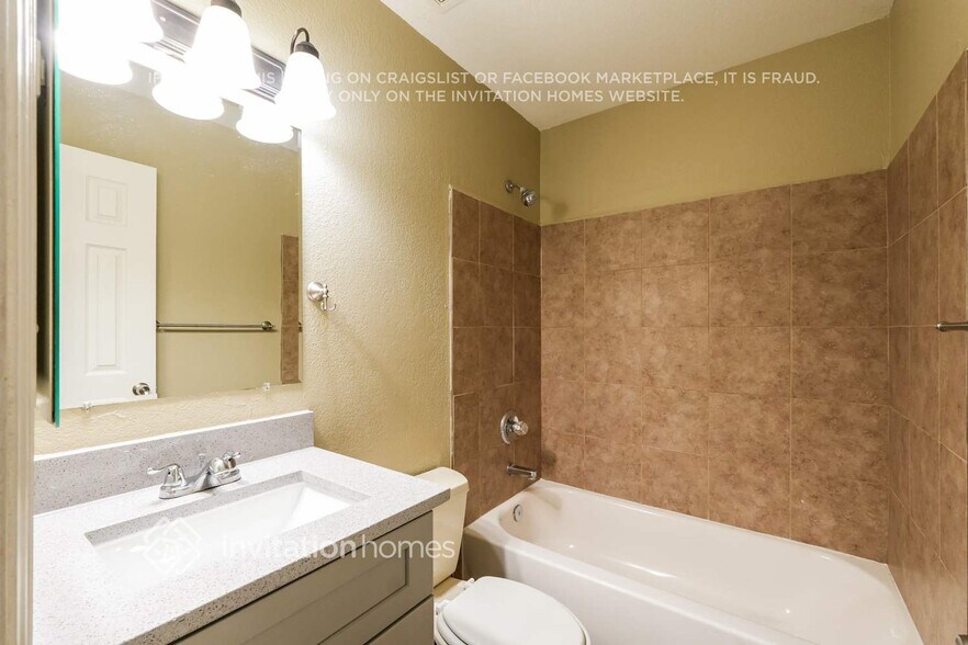 Building Photo - 11023 Berry Farm Rd