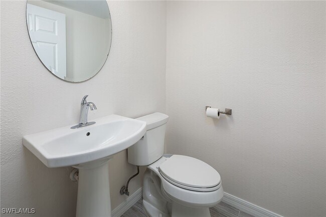 Building Photo - 10475 Gulf Shore Dr