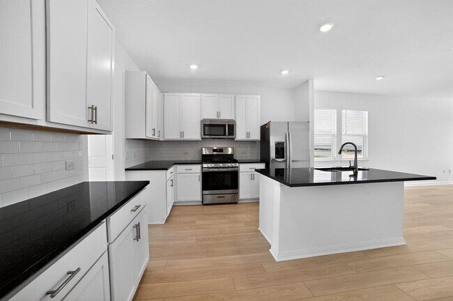 Building Photo - 5900 Swedish Farms Ter