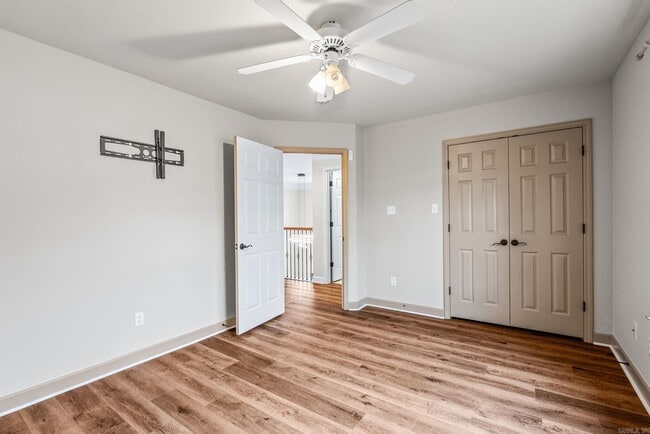 Building Photo - 3005 Mossy Creek Dr