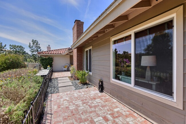 Building Photo - 167 Jalapa Ct