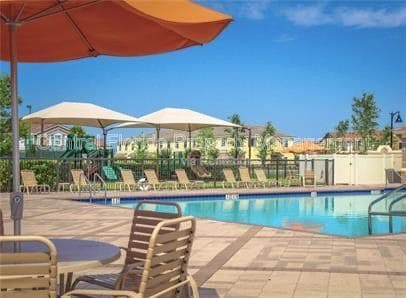 Building Photo - 13330 Hatherton Cir