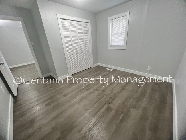 Building Photo - This remodeled two bedroom has all new everything including high end stainless steel appliances.