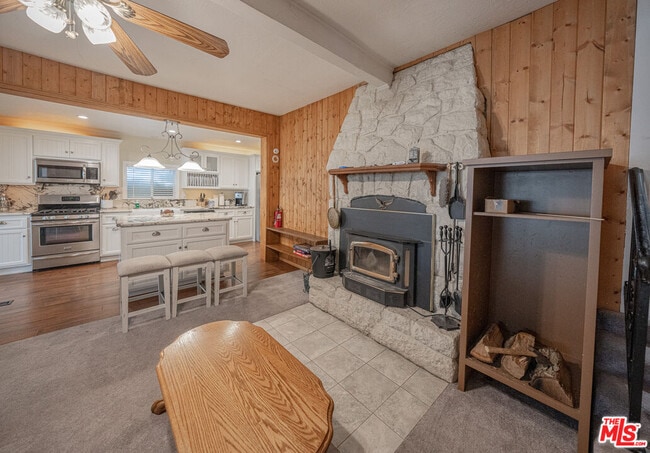 Building Photo - 233 Corona Cir