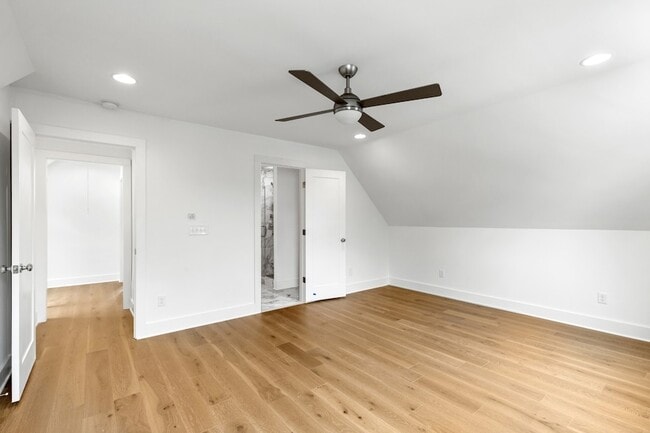 Building Photo - 508 Hobson Chapel Pl