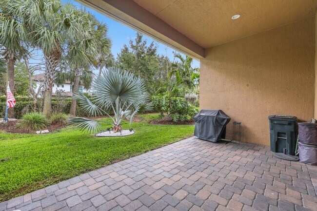Building Photo - 9368 Cantal Cir E