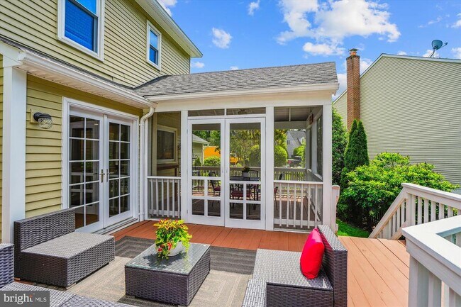 Building Photo - 8300 Centerbrook Pl