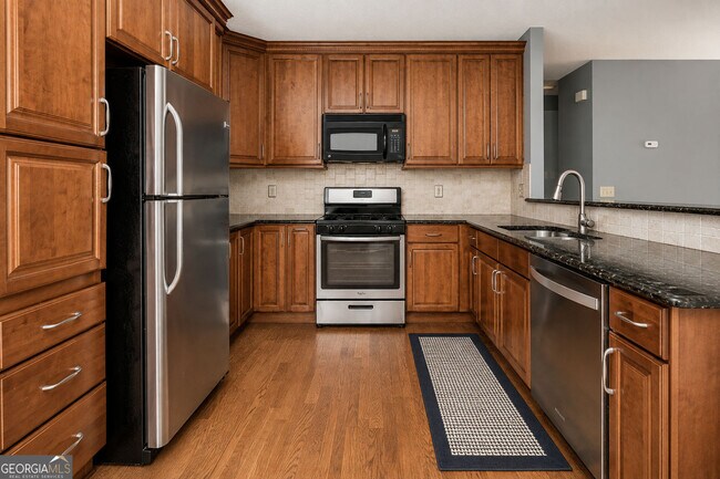 Building Photo - 105 Celia Ct