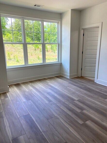 Building Photo - 1174 Ranch Marina Rd