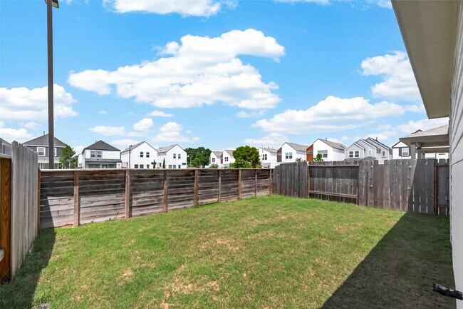 Building Photo - 13412 Sun Cay Drive