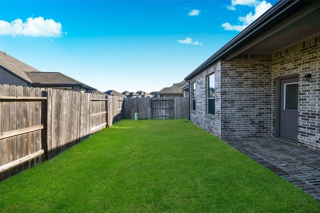 Building Photo - 939 Malibu Shr Ln