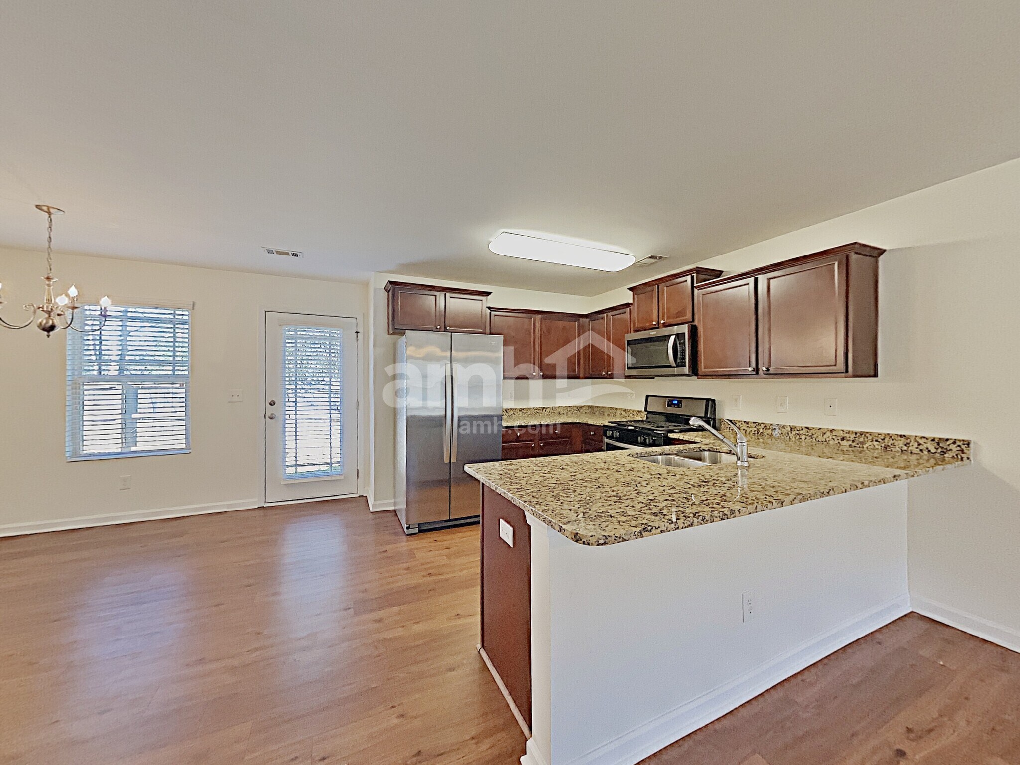 Building Photo - 4863 Clarkstone Dr