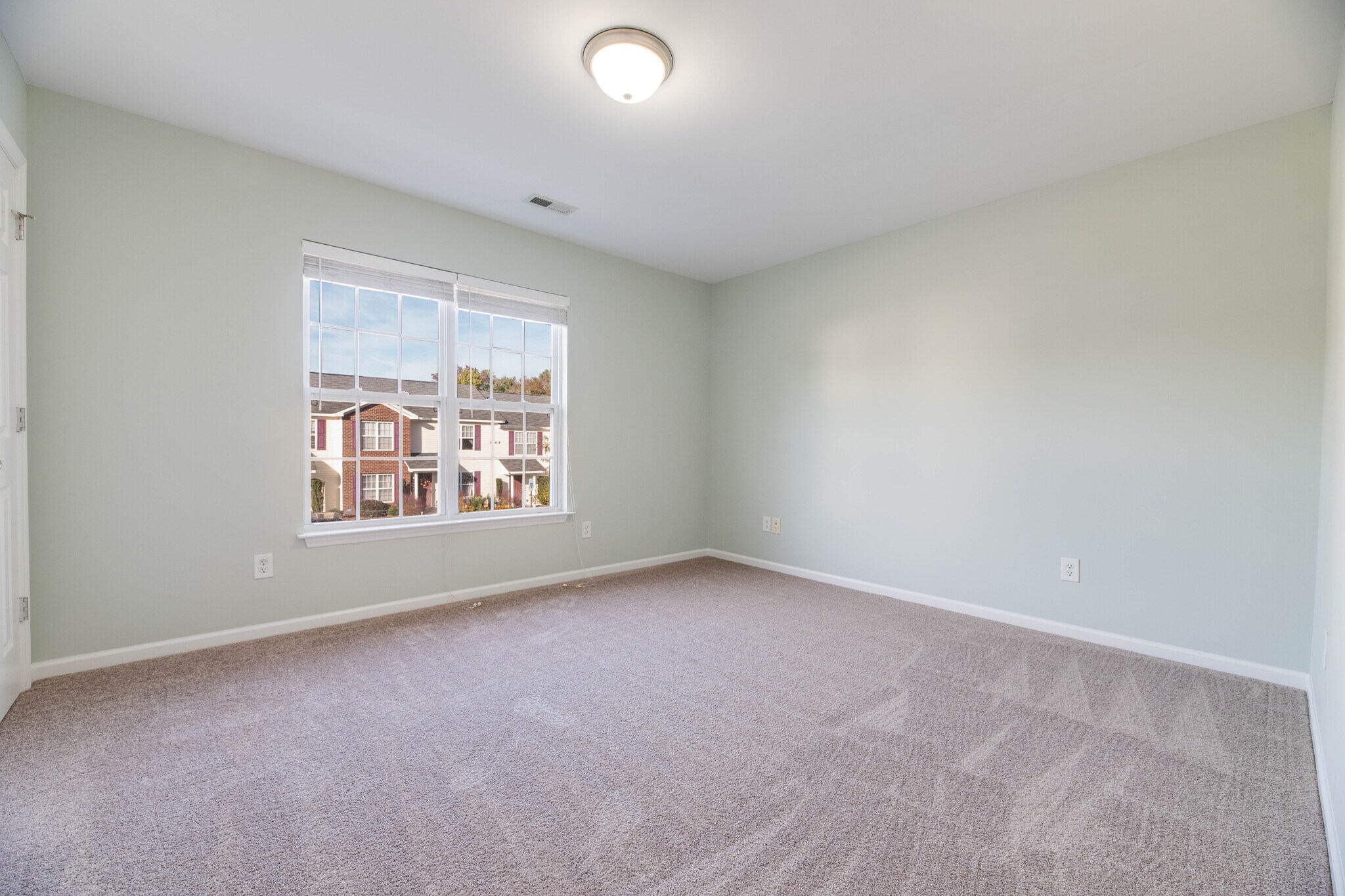 Front Bedroom - 1508 Manning Forest Dr