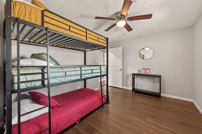 Building Photo - 8307 Carvel Ln