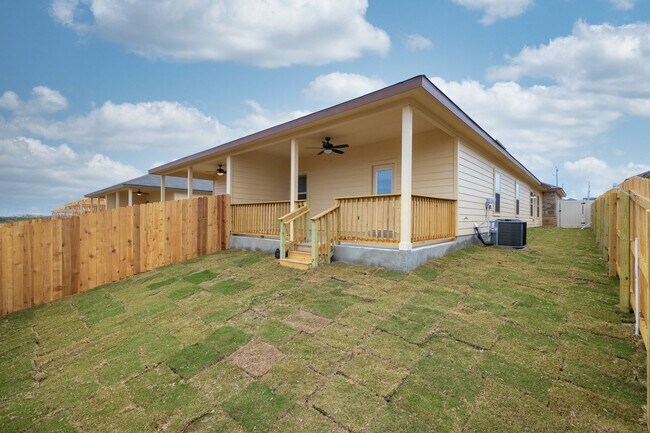 Building Photo - 9211 Canyon Bnd