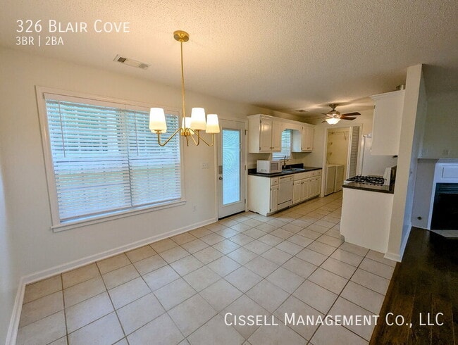 Building Photo - 326 Blair Cove