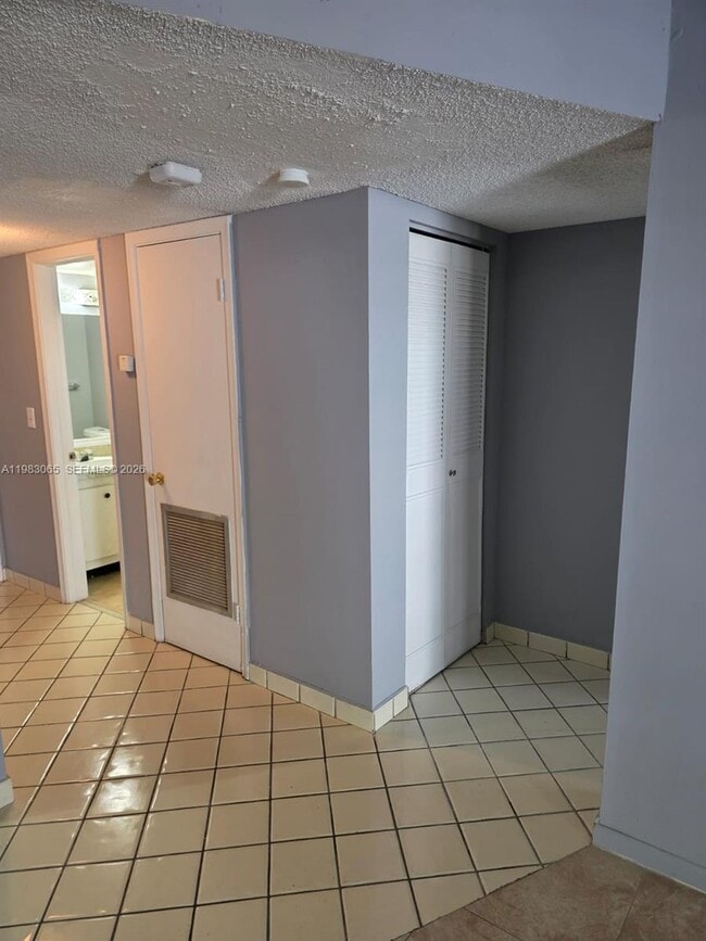 Building Photo - 2061 NW 47th Terrace