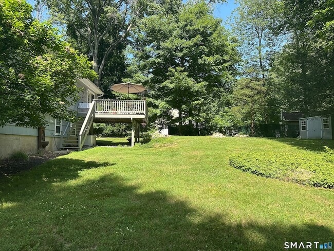 Building Photo - 65 Cherry Ln