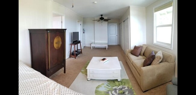 Building Photo - 5366 Manauwea St