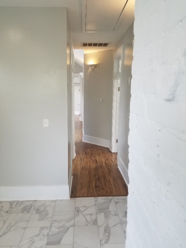 Building Photo - 307 W 41st St