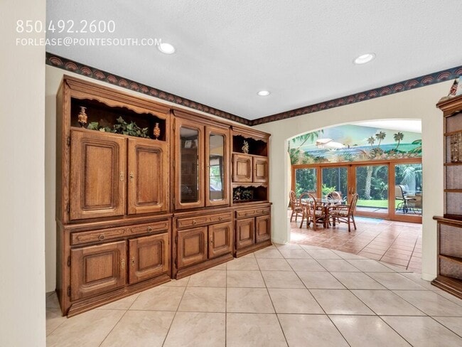 Building Photo - 333 Jonquil Cir