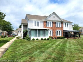 Building Photo - 37485 Stonegate Cir