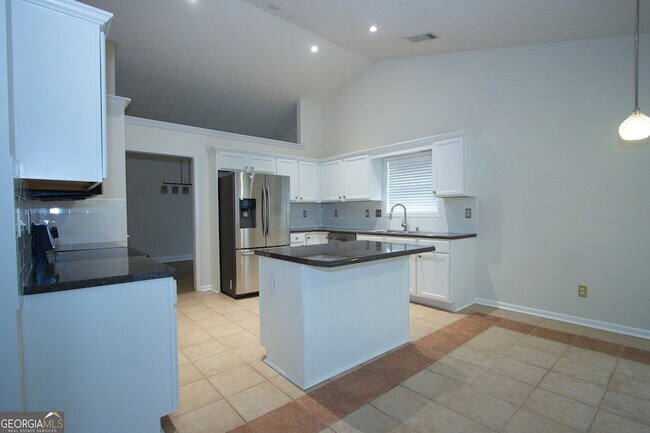 Building Photo - 1481 Beckley Pointe