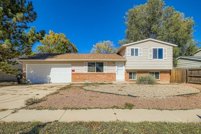 Building Photo - 529 Corte Amino