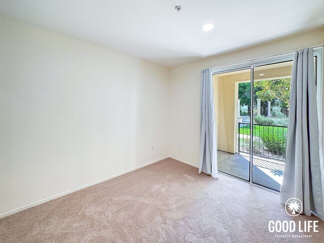 Building Photo - OC: Spacious 2BD/2.5BA Condo in Irvine with Resort-Style Amenities, Private Balcony & In-Unit Lau...