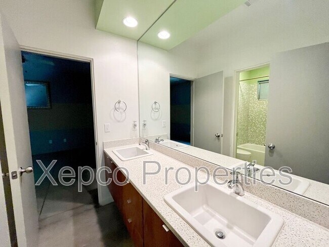 Building Photo - 67690 El Sombrero Ln