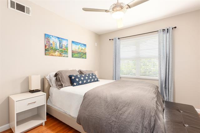 Building Photo - 6803 Blessing Dr