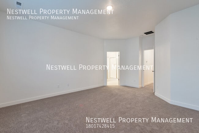 Building Photo - Incredible 3-bed Home in Highland