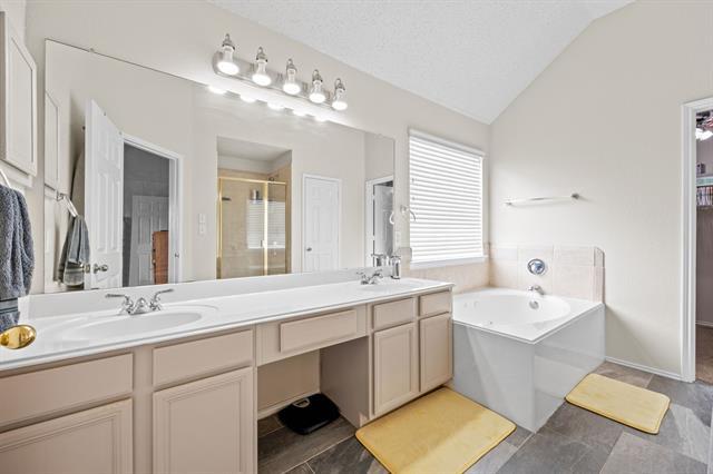 Building Photo - 4524 Lodestone Ln