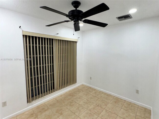 Building Photo - 18225 SW 94th Ave
