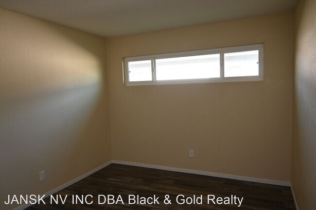 Building Photo - 2 br, 1 bath House - 2514 McCarran St. #2
