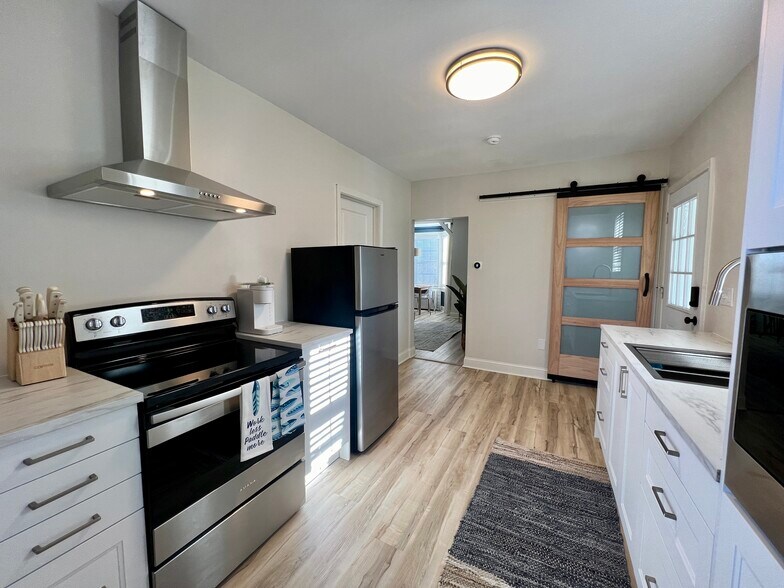 Building Photo - 157 Baileyville Rd