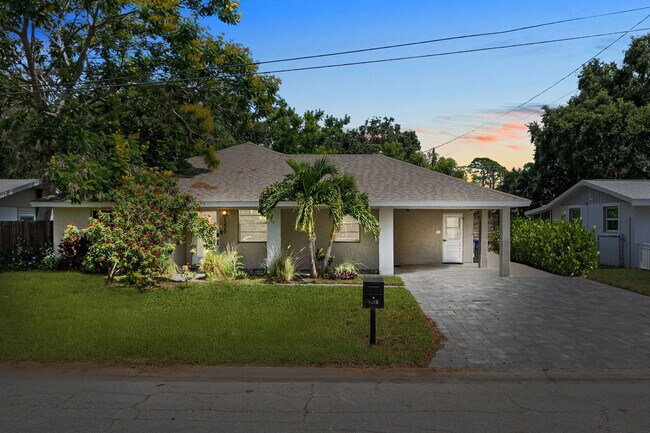 Building Photo - 2229 Alice Rd