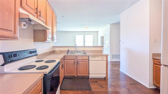 Building Photo - 809 White Dove Dr