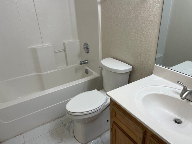 Building Photo - 2917 Sunflower Trail