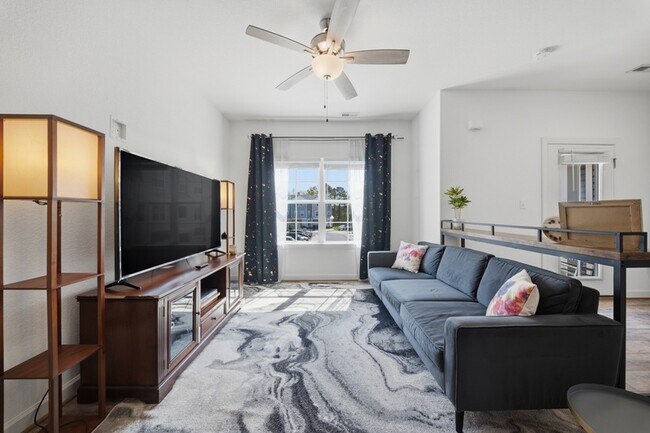 Building Photo - 4331 Pinter Ln