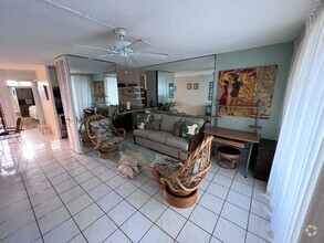 Building Photo - Kulakane Oceanfront One Bedroom