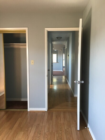 Building Photo - 551 59th Street