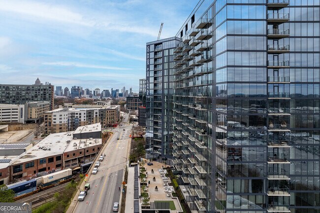 Building Photo - 788 West Marietta St NW