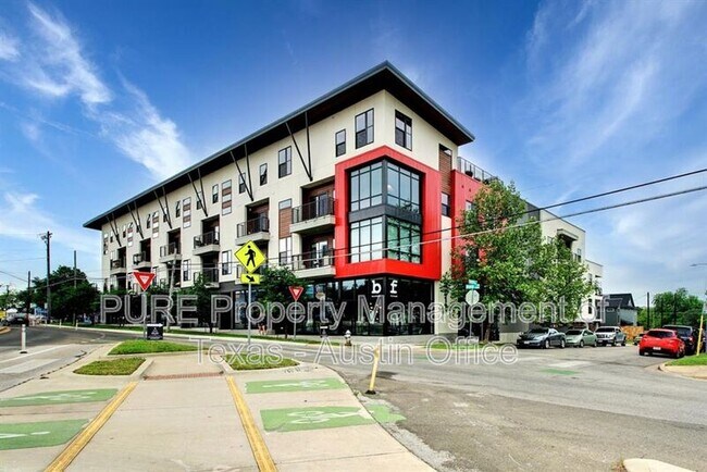 Primary Photo - 2213 Poquito St