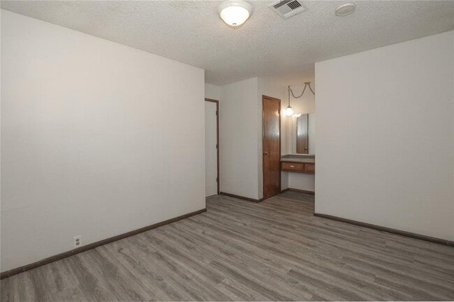 Building Photo - 24 SW 54th St