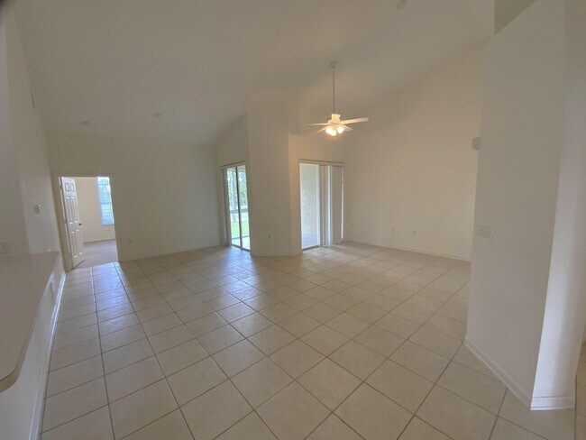 Building Photo - 1603 Prestwick Pl