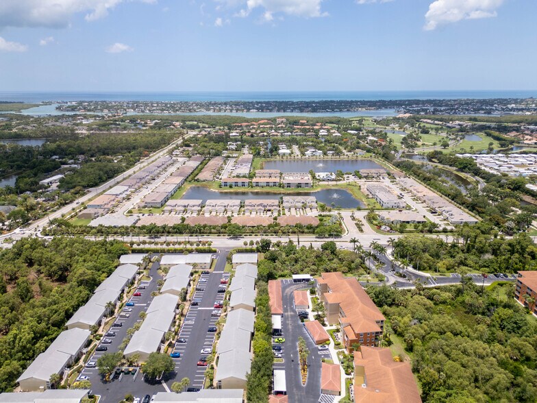 Building Photo - 4551 Arboretum Cir