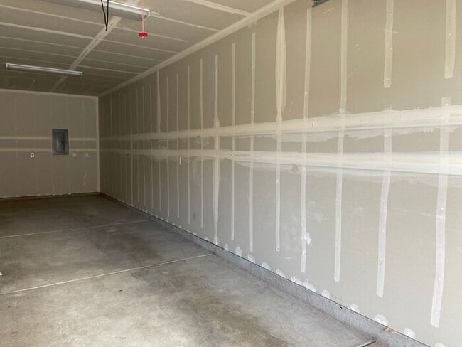 Building Photo - NW Reno Large Townhouse Sterling Ridge at ...