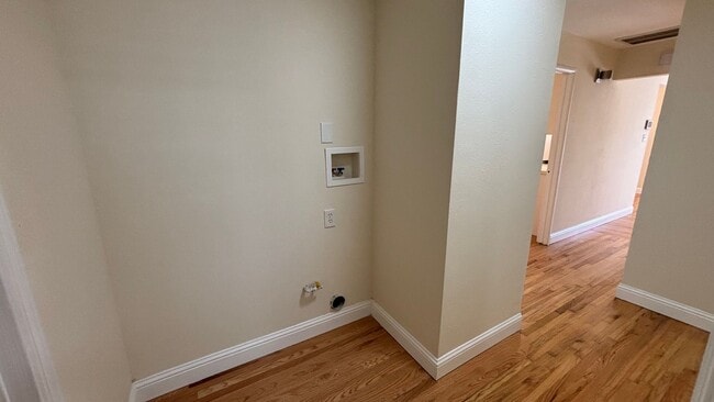 Building Photo - 8096 Juniper Ave