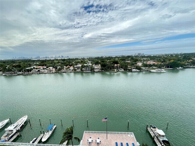 Building Photo - 5700 Collins Ave